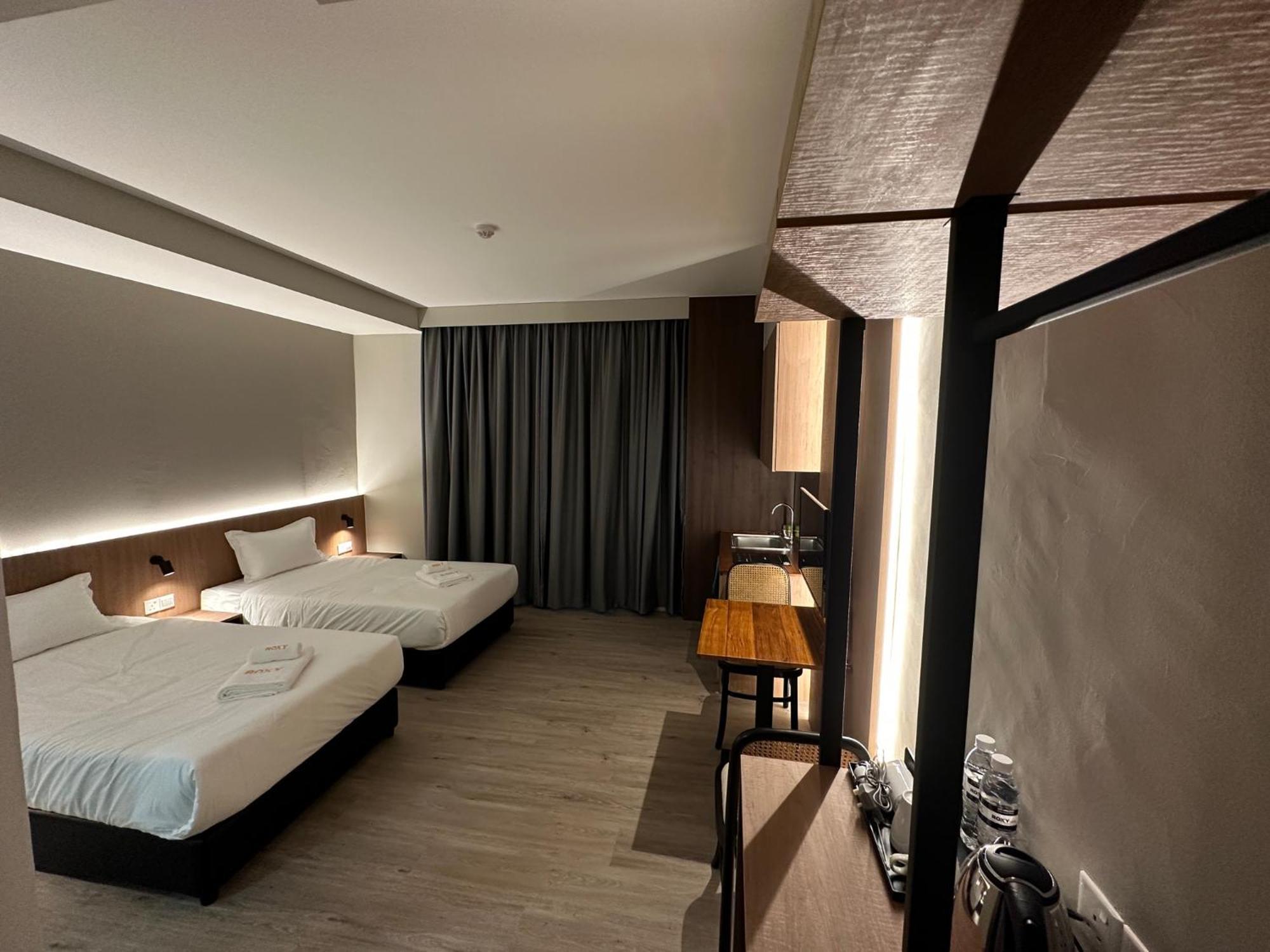 Roxy Hotel Aiman Kuching Ngoại thất bức ảnh